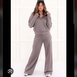 SPANX Air Essentials Wide Leg Set
